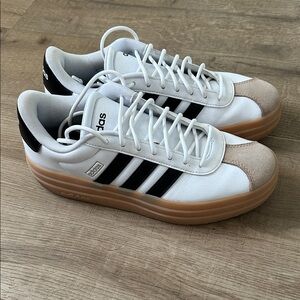 Adidas White and Black Court VL Bold Sneakers